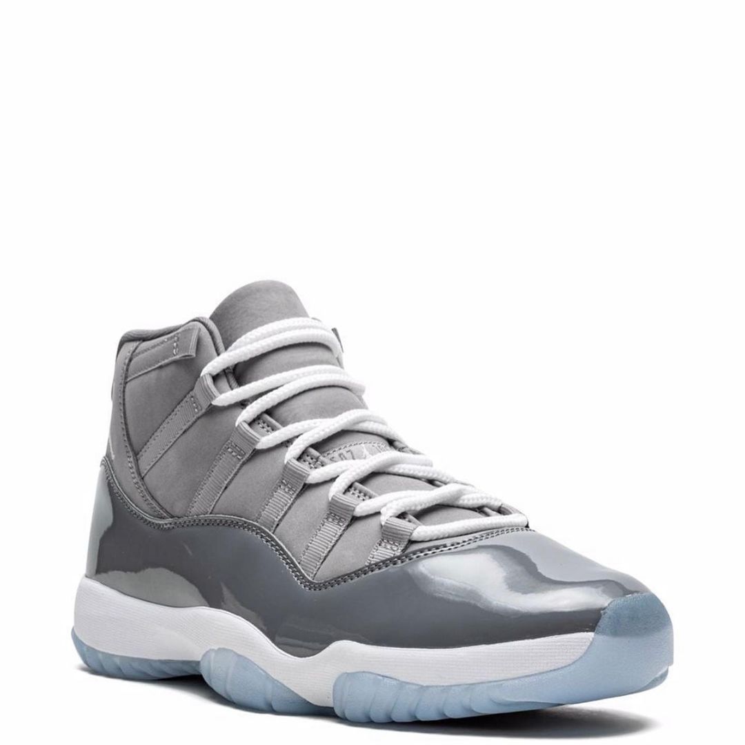 JORDAN 11 _ COOL GRAY
